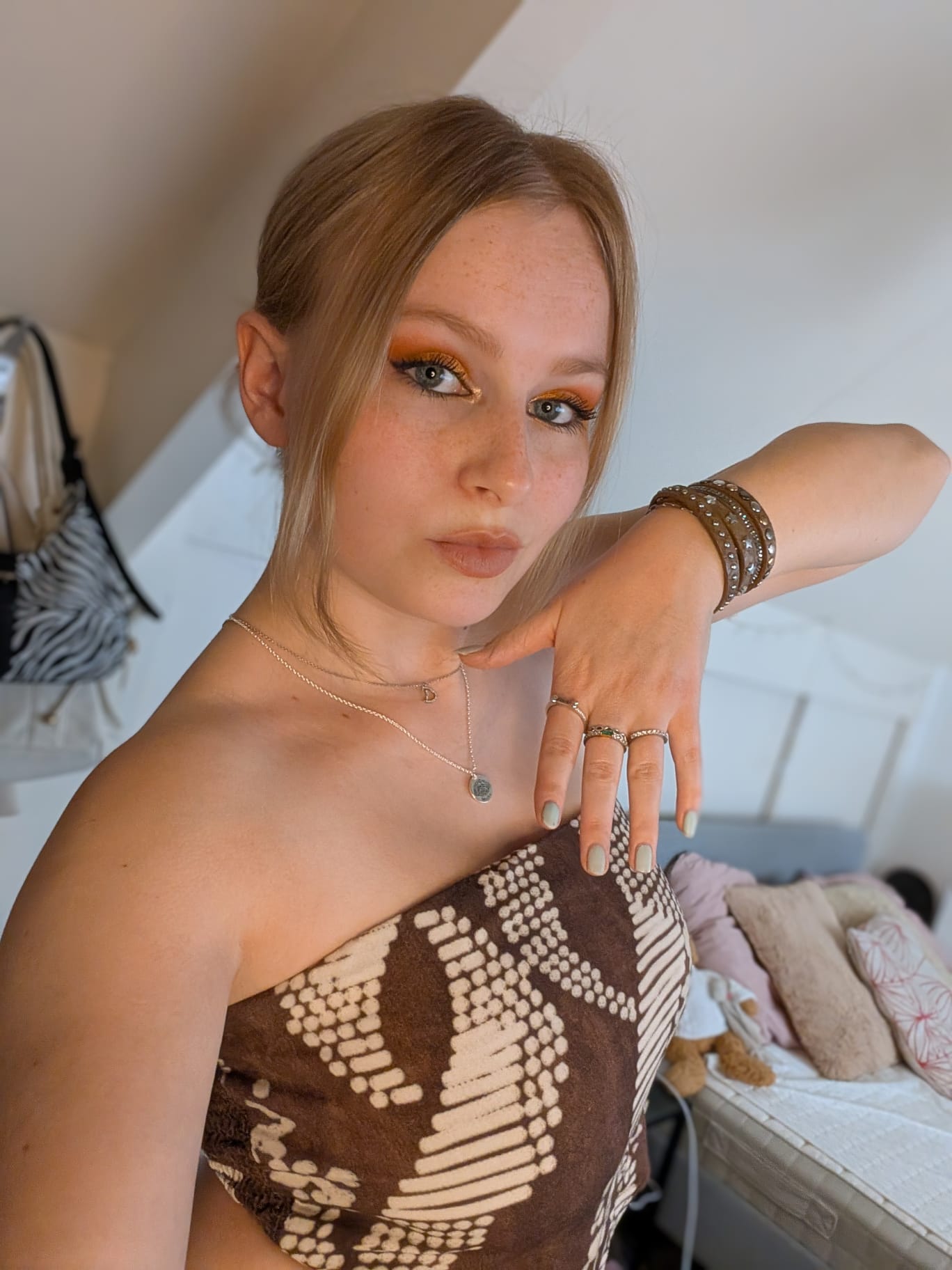 WhatsApp Image 2026-02-10 at 21.20.00